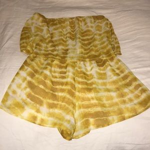 Honey punch yellow tie dye romper